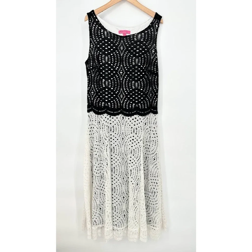 Betsey Johnson Crochet Lace Dress Size 14 Boho Romantic Feminine Black Ivory - Picture 2 of 9
